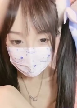 梨酱双马尾苗条嫩妹子2
