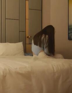 文轩专题04-10极品长发翘臀美女