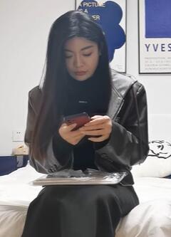 红辱御姐气质美人-硬壳专题