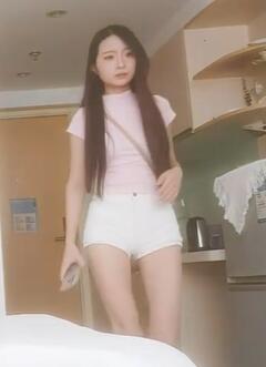 粉嫩学妹奶挺腿长-硬壳专题