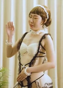 果冻专题91YCM-090裸体女仆的尊荣服务