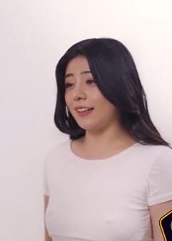 果冻专题91YCM-092女神拯救处男
