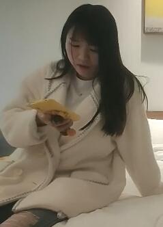 小天约会_四月十一号自拍第二场服务器挂了
