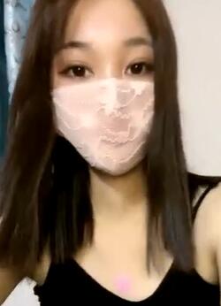 小露特选精彩直播精品特写七月二十七号