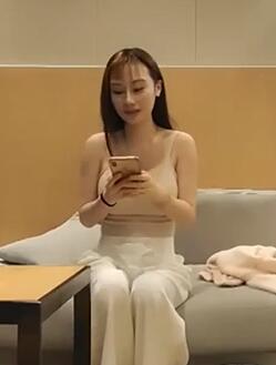 夜场小陈头上场高颜值妹子
