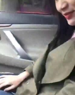 小情人下班后与西装网友路边野外车震玩刺激